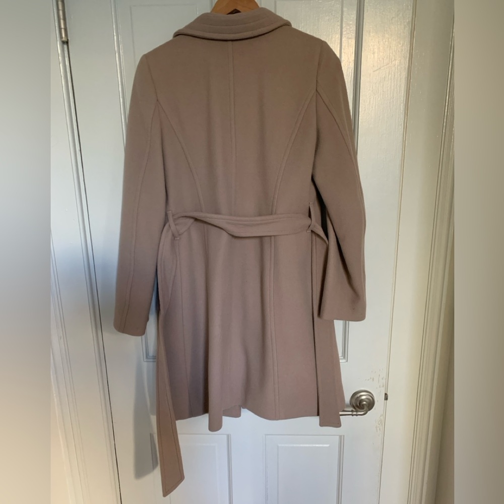 Aritzia Babaton Connor Coat Size Small in Dove Taupe - Picture 5 of 8